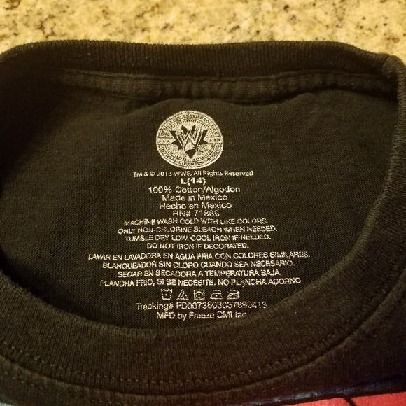 WWE Tee! - Picture 3 of 3